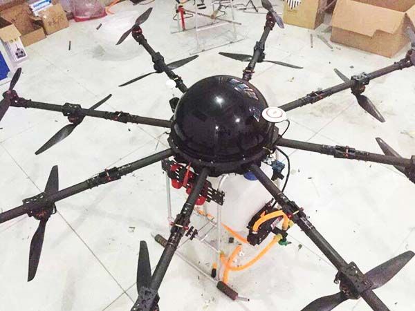 航防机械八旋翼10kg植保机