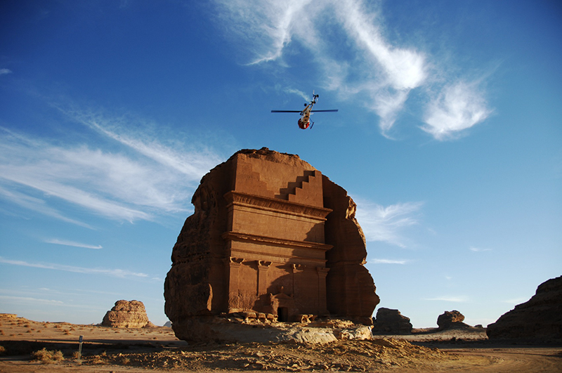 劳雷 Flying-Cam SARAH 超级遥测遥感智能无人直升机系统
