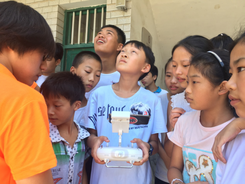 无人机+教育将打开新的市场大门