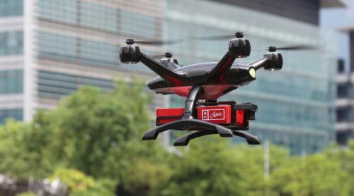 美心起用港产无人机送外卖XDynamics 速递薄饼半分钟抵步