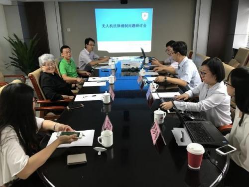 科技未来下无人机管理的新探讨