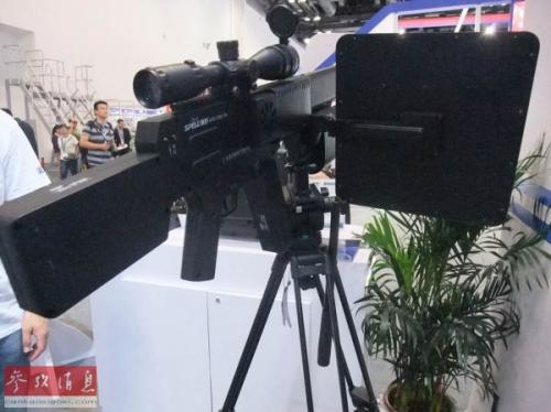 北京航展"矛盾"对抗:国产无人机克星高调亮相