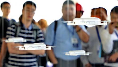 无人机、无人船、无人车、无人潜航器，金山城市沙滩今天变身“明日世界”