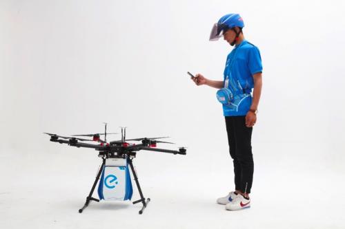 饿了么无人机首次亮相 将用于大区域干线物流