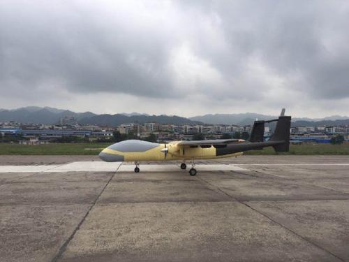 载重近1吨的双尾蝎无人机首飞：双发 中空 长航时