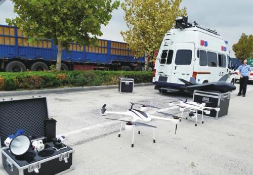 “十一”期间无人机巡航济青南线 抓拍车辆违法行为