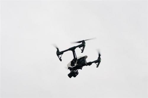 大疆推出无人机“隐身”功能：断网彻底“消失”