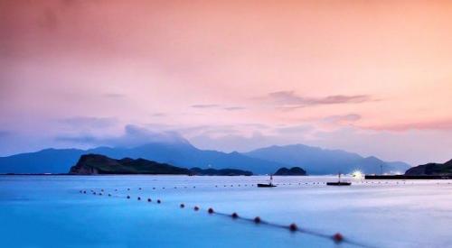 抓住夏天的尾巴，向阳光沙滩出发！