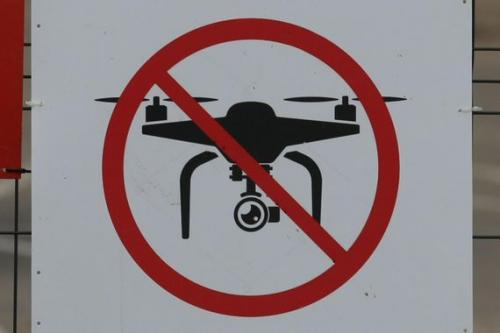 加拿大发生无人机与商业飞机相撞事故 所幸无人员伤亡