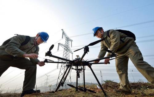 为无人机造“大脑”和“手臂” 天大齐俊桐团队利用人工智能解决农业、工业大问题