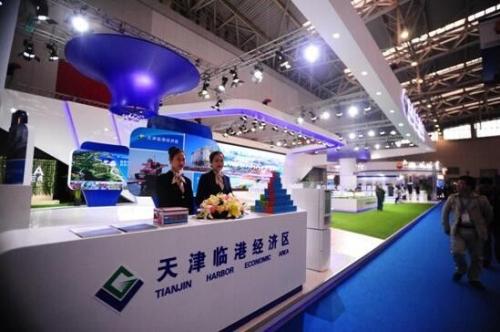 战鹰无人机首次亮相天津海博会！