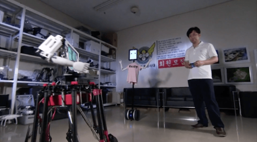 无人机 X 机械人韩国教授打造Robot Drone Man第二代曝光