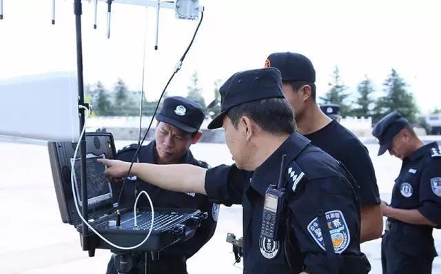 喜迎十九大：丽江公安迎来新成员——“无人机” 科技强警迈向新台阶