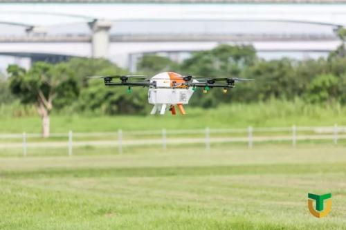 银通无人机【台湾巡演】，深受广大农户朋友好评