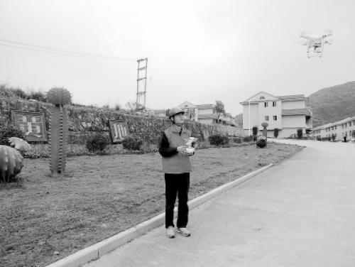 无人机巡线保电网安全运行