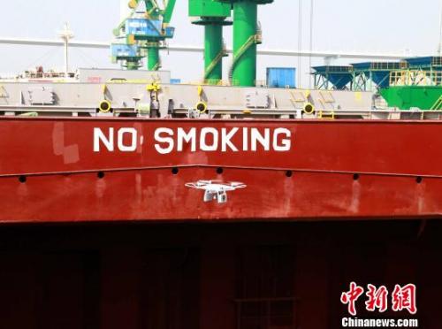 中国口岸首次启用无人机熏蒸残留检测作业