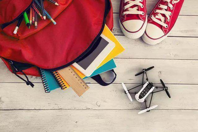 还认为程序员都是男的？无人机编程教育或可改变这一现状