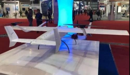 无人机载灭火系统亮相工博会 为高层建筑增添灭火神兵