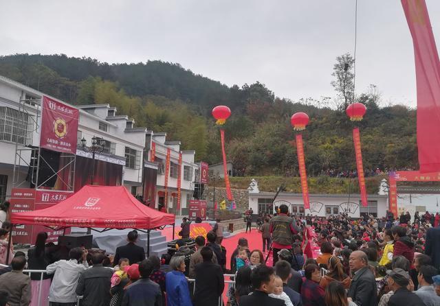 科协无人机助力汤泉乡土文化节