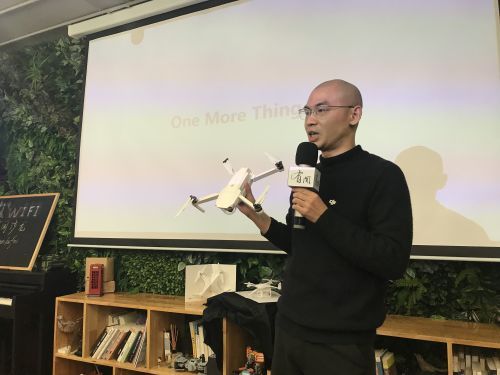 大疆跟苹果合作，发布限定版无人机