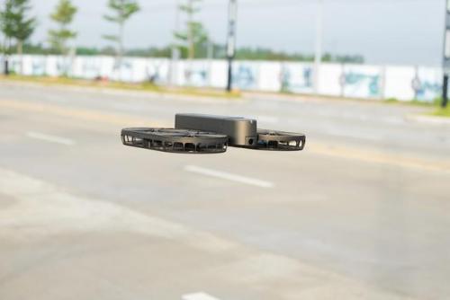 轻巧便携，可折叠，这款让你轻松上手的无人机，你会入手吗？