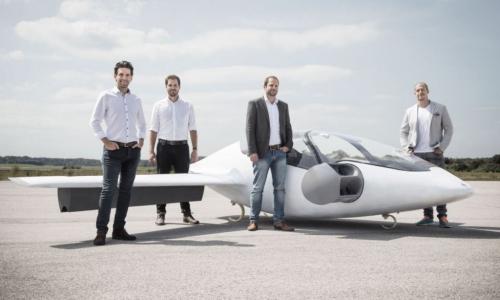 巨头争相加持、概念机层出不穷，飞行汽车究竟有多火？