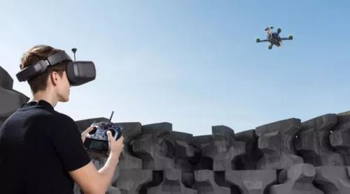 大疆发布DJI 飞行眼镜竞速版