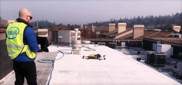 智能加持的无人机，一秒变身救援勇士