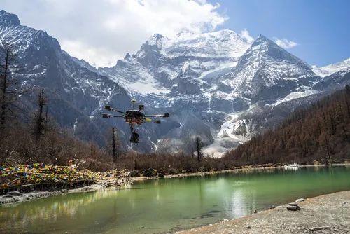 凛冬时节，无人机的正确打开方式是这样的