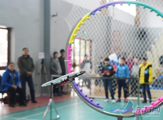 首届全国青少年无人机大赛在沪举行