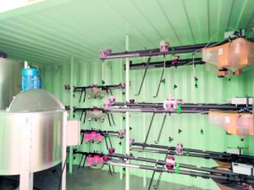 广东计划明年推出共享农用无人机服务站 施肥喷药虫口夺粮