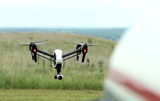 无人机的自动避障技术看起来简单，其实背后大有文章