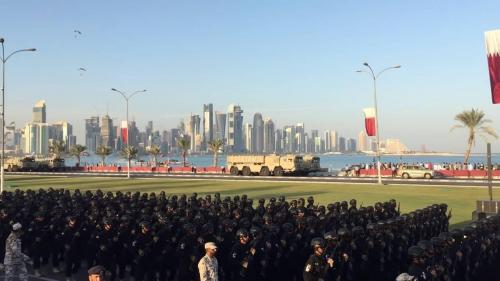 无人机火箭炮都不算什么，这个土豪国家还买了中国的弹道导弹？