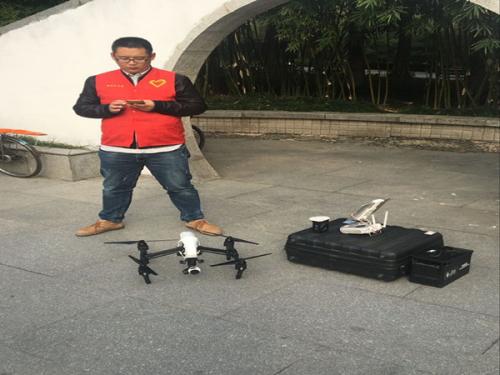 金兰池社区 无人机巡河 无盲区护水