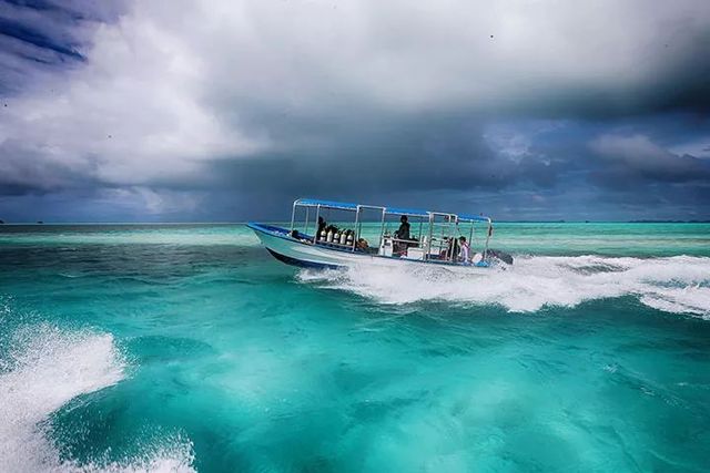 带着无人机去旅行|换个视角玩帕劳，看航拍玩家如何吊打普通玩家