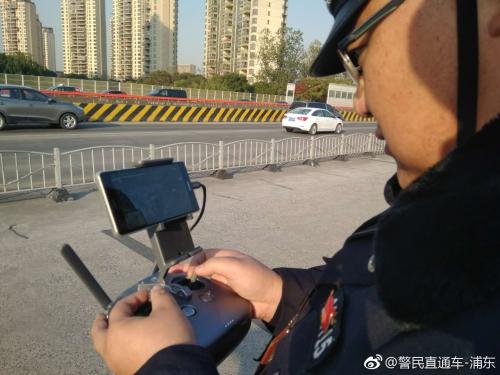 没探头，任性驾驶？可惜我们有无人机