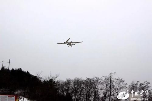 首次！空军后勤部组织运用无人机联合补给演练