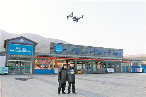 无人机空中巡航保春节平安