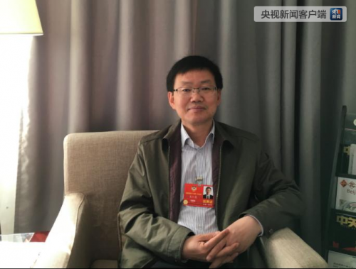 ​全国政协委员吴仁彪：建议专设空中交警队伍 开展无人机常态化安全执法