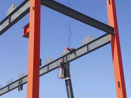 探访台州彩虹无人机产业项目建设