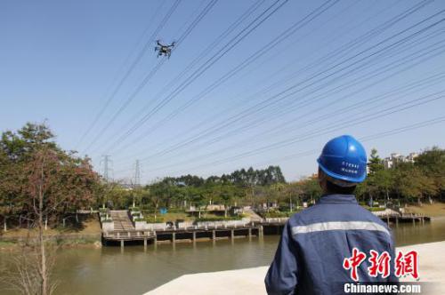 南方电网广东佛山供电局率先实现无人机自主巡检