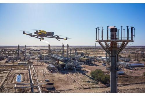 英特尔无人机测绘技术，助力资源行业实现更高效的油气设施管理