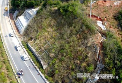 无人机巡查扫码查“保养” 长沙打造信息化高速公路