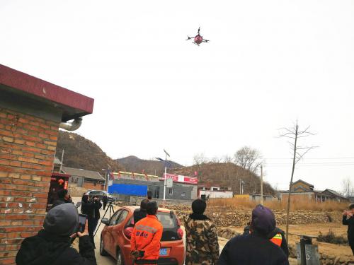 京东无人机飞进平石头村，大山深处迎来扶贫新方式