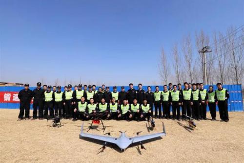 公大版《壮志凌云》隆重上线：超酷炫无人机警务驾驶带你一起飞