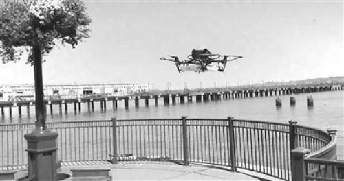 美剧推广出新招 无人机免费送比萨