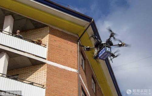 俄测试无人机送快递撞墙失败告终