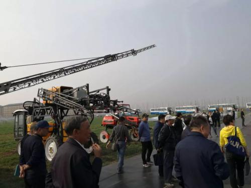 无人机那么多，为什么总理独独检阅它？