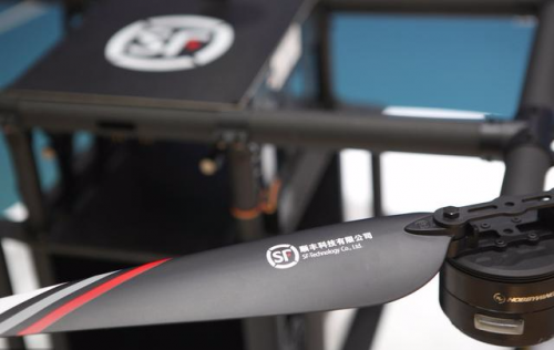 无人机快递已经上线了！快递员都慌了，真的要面临失业了吗？