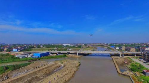 桐乡启动无人机巡河项目，推进智慧治水